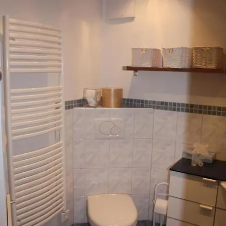Persoenlichem Charme By Interhome